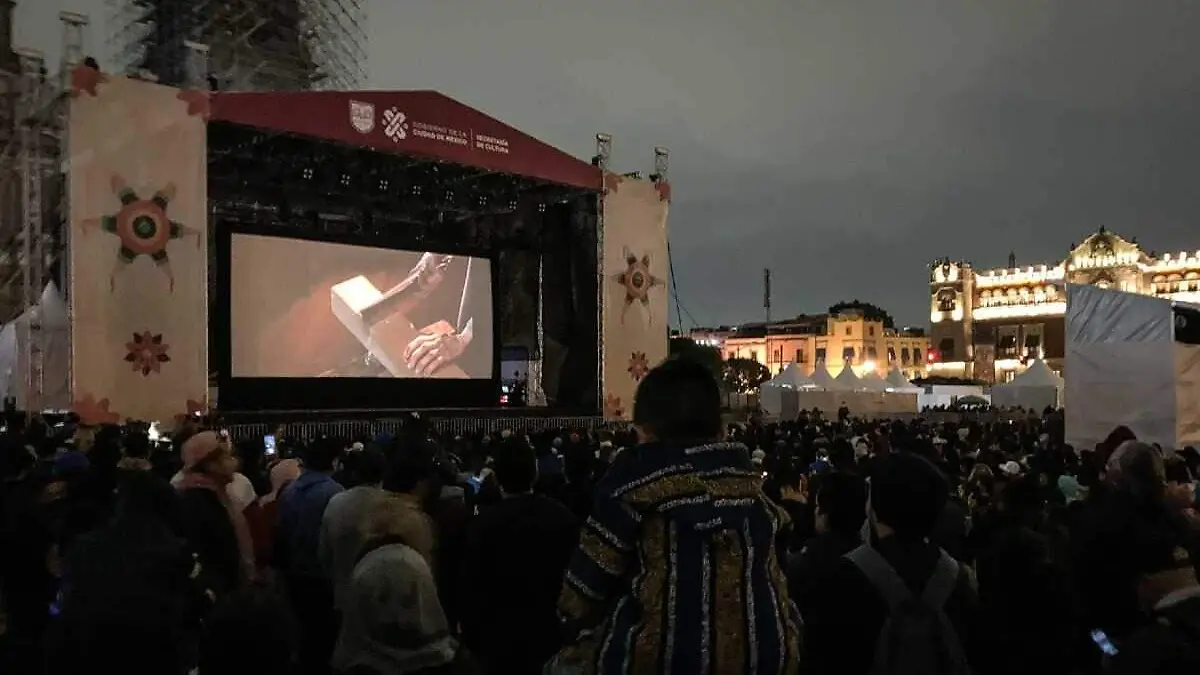 Funcion de Pinocho en el Zocalo